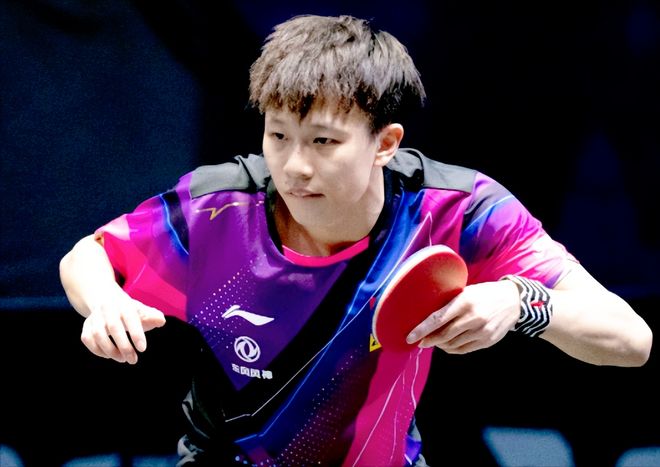 转会市场的 转会市场的