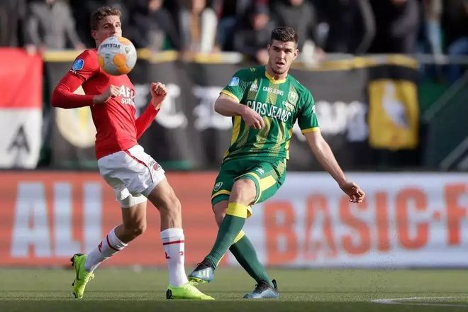 在季后赛的 在季后赛的