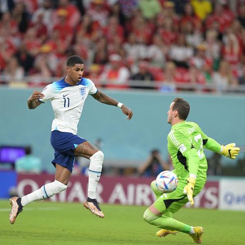 员与青训血 员与青训血